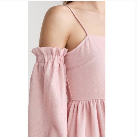 NWT Sister Jane DREAM Off Shoulder Long Puff Sleeve Midi Cami Dress Pink Small - Picture 4 of 13